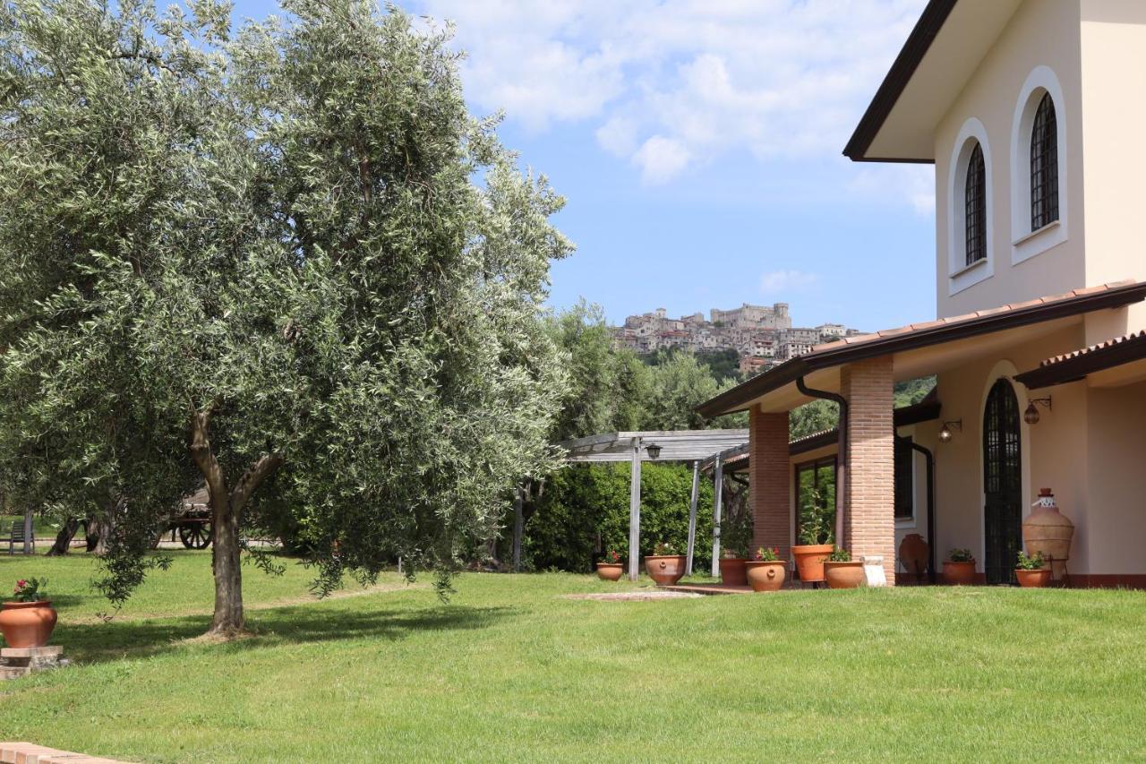 הוילה Nerola Agriturismo Il Bagolaro מראה חיצוני תמונה